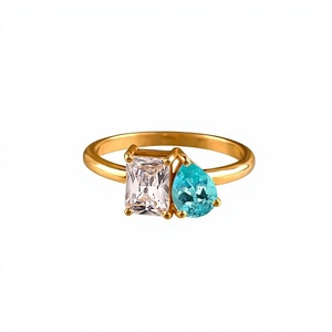 Anillo Toi et Moi de Moissanita y Turmalina Paraíba, Plata de Ley 925 Chapada en Oro, Anillo de Compromiso de Dos Piedras, Regalo para Ella - Product Image 6