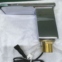 Robinet d'eau automatique avec capteur CE HY-153D intelligent sans contact monté sur le pont avec trou unique pour salle de bain cuisine et parc