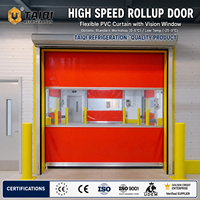 Porte rapide industrielle en PVC avec panneau de vision, fenêtre transparente et bord de sécurité pour atelier
