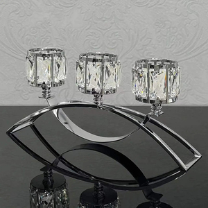 Portacandele in cristallo con 3 bracci di cristallo con candelabro creativo - Product Image 2