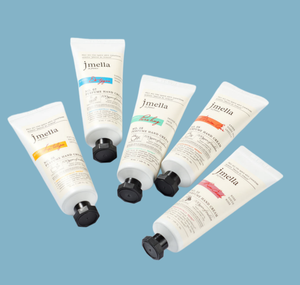 Jmella en France - Crème pour les mains parfumée végétalienne Maison Soir - Hydratant aux herbes - Légère et nourrissante pour des mains soyeuses et lisses - Product Image 4