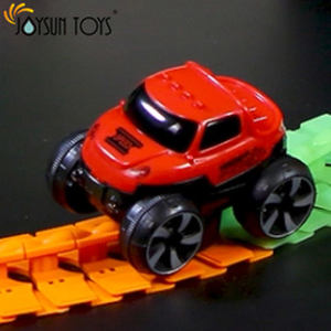 Piste de course pour garçons et enfants, 192 pièces de pistes de <span class=keywords><strong>voiture</strong></span> magiques flexibles et interchangeables qui brillent dans le noir avec lumière LED pour la course 2022 nouveaux articles - Product Image 6