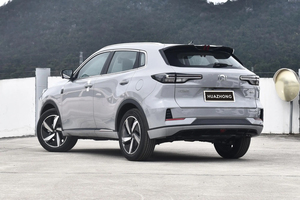 Changan Q05 2025 Nuevos coches Qiyuan <span class=keywords><strong>Q5</strong></span> Hybrid New Energy Vehicle con 5 puertas 5 asientos - Product Image 5