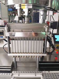 เครื่องบรรจุลิปสติกแบบหลอด เครื่องทำดินสอเขียนขอบตา เครื่องบรรจุลิปสติก 12 หัวฉีด - Product Image 3