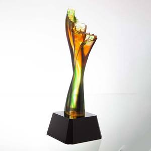 Jadevertu Liuli <span class=keywords><strong>UP</strong></span> Trophy subiendo paso a paso para el premio de Educación de carrera - Product Image 3