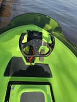 Jet ski tout-terrain sûr pour la navigation aquatique, vitesse maximale de 52 km/h, embarcation polyvalente pour les zones panoramiques, les rivières et les lacs