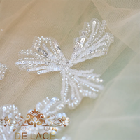 DELACE JB Ivoire Paillettes Perlées Brodées Plantes Motif Floral Applique Décorative pour Robes De Mariée De Mariée