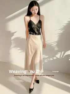 <span class=keywords><strong>กระโปรง</strong></span>ผ้าไหม<span class=keywords><strong>ม</strong></span>ัลเบอร์รี่เนื้อหนา 100% ขนาด 22 <span class=keywords><strong>ม</strong></span><span class=keywords><strong>ม</strong></span>. ผ้าซาตินเนื้อนุ่<span class=keywords><strong>ม</strong></span> ทรงเอวสูง สไตล์วินเทจฝรั่งเศส ประดับลูกปัด กันยับ หรูหรา สง่างา<span class=keywords><strong>ม</strong></span> ชายกระโปรงระบาย - Product Image 4