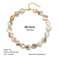 Collier long en perles de coquillages bio côtières pour femmes, style bohème chic, mélange coloré de nacre, vente en gros