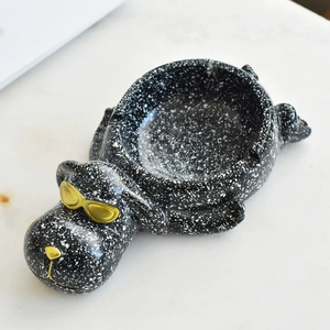 Cendrier moderne et créatif en forme de bouledogue français et d'hippopotame, motif animalier de dessin animé mignon, pour salon, tendance et personnalisé - Product Image 5