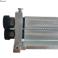 BEESTAR Hot Sale Großhandel Aluminium legierung Manuelle Bienenwachs Foundation Machine Nest Maschine Bienenwachs für den Heimgebrauch Bienen rahmen
