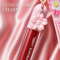 Nouvelle Tendance : Rouge à Lèvres Liquide Mat Végétalien Personnalisable avec Porte-clés – Design Mignon et Portable