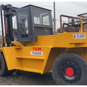 Chariot élévateur diesel TCM FD200 d'occasion de 20 tonnes, efficace et puissant, économique, d'origine japonaise - Product Image 1