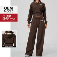 Ensemble de survêtement pour femme TZ3005-2, veste courte à capuche zippée ample et épaisse, pantalon large à rayures contrastées, tenue de sport