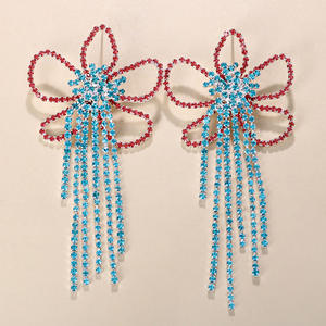 売れ筋フラワーチェストステッカー セクシーで面白いフリンジ付きラインストーンバストステッカー チェストステッカー - Product Image 2