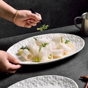 Assiette en céramique de luxe haut de gamme, assiette à poisson cuite à la vapeur de style japonais, assiette de four créative moderne et rentable - Product Image 3