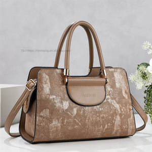 Trendy Single <b>Strap</b> Crossbody <b>Shoulder</b> Handbag for Middle-Aged Mother's Use PU Material Zipper Closure - Product Image 3