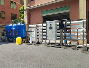 Fabricant d'équipements de traitement de l'eau certifié ISO et CE, vend en gros des systèmes d'osmose inverse FRP 250L/500L/<span class=keywords><strong>H</strong></span>. - Product Image 6