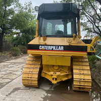 Bulldozer CAT D5M d'occasion, 10 tonnes, état quasi neuf, moteur, boîte de vitesses et roulements d'origine américains inclus, garantie 1 an