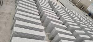 Bordures de route en granit martelé Bush Bordures de paysage en pierre Bordures de bordure Rouge/Gris Design traditionnel Garantie 3 ans - Product Image 4