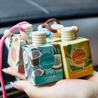 Nouveauté : diffuseur d'arômes liquide pour voiture, parfum durable, quatre saveurs, portable, léger, suspendu, diffuseur d'air pour voiture
