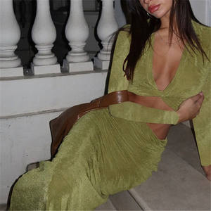 Elegante abito in seta brillante da donna con collo basso a manica lunga a manica lunga tendenza autunnale per banchetti di mezzanotte <span class=keywords><strong>abiti</strong></span> <span class=keywords><strong>lunghi</strong></span> aderenti - Product Image 2