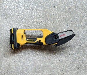 Mini Motosierra de 21 V, Motosierra Inalámbrica de 6 Pulgadas, Motosierra Pequeña Portátil para Cortar Madera y Árboles - Product Image 5