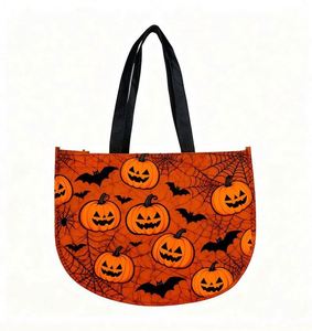 Sacs cadeaux promotionnels personnalisés sur le thème d'Halloween, vente d'usine, sacs de shopping réutilisables en tissu non tissé, sac fourre-tout demi-lune - Product Image 1