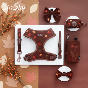 Set Harnesses Anjing Mewah Bordir SinSky Wholesale, Bahan Beludru Bernapas, Dapat Diatur, Termasuk Kalung dan Tali, 6 Buah - Product Image 1