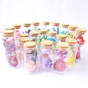 Mini bouquet de fleurs séchées <span class=keywords><strong>pour</strong></span> mariage dans un bocal en verre et une bouteille en tube à essai <span class=keywords><strong>pour</strong></span> bars, célébrations de Diwali, souvenirs porte-bonheur - Product Image 2