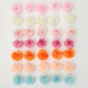 Têtes de fleurs en soie Xinchengzhi Ping Pong Chrysanthemum 10cm pour décoration de mariage, décoration intérieure et accessoires de photographie - Product Image 1