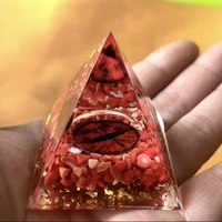 LARISSA Figurine Pyramide en Cristal de Jaspe Rouge Contre le Mauvais Œil, pour Guérison et Divination, Vente en Gros, avec Impression en Relief Durable, Fournisseur