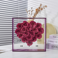 Vente flash - Fleurs éternelles artisanales - Rose éternelle dans une boîte en acrylique CD - Cadeau romantique pour la Saint-Valentin - Ensemble de fleurs de rose avec sac de transport