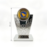 Trophée d'entreprise personnalisé en gros, récompense créative en chrome avec disque gravé, coupe en métal pour performance d'excellence, idéal comme cadeau d'affaires