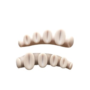 Séparateur d'orteils en gel de silicone pur, doux, durable et réutilisable pour le nail art - Product Image 5