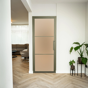 Puerta de Acero de Estilo Industrial para Loft, Ideal para Viviendas Modernas - Product Image 3