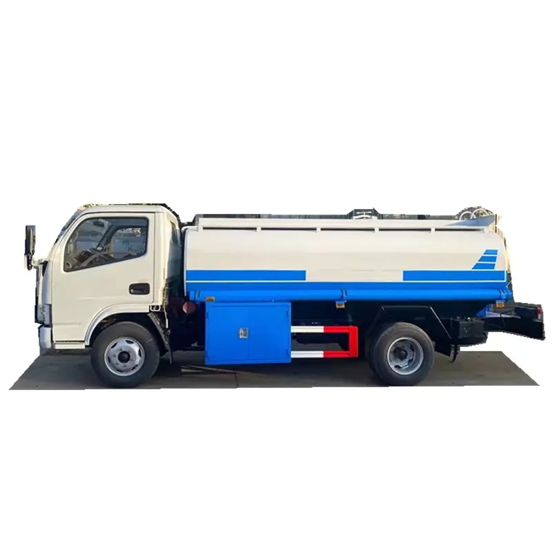 New Model Small Petrol Tank Truck 5000Liters Mobile Fuel Tankers Dongfeng Light Trucks