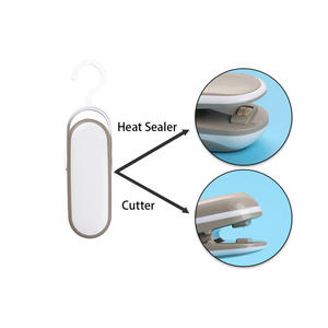 Mini Scelleuses Sous Vide Portables pour Aliments et Snacks, Solution de Rangement de Cuisine en Gros, Machine à Sceller les Sacs Plastiques 2-en-1 avec Crochet - Product Image 4