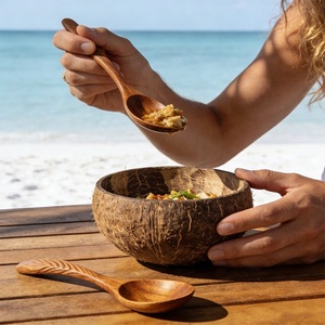 Bol en coque de noix de <span class=keywords><strong>coco</strong></span> naturelle du Vietnam, écologique, rond et poli, pour salade, crème glacée, dessert, fruits, avec cuillère - Product Image 2