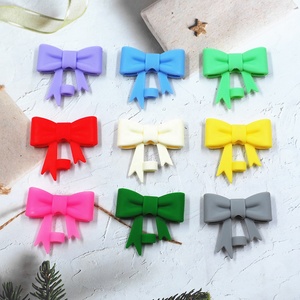 Nuevas Puntas de Silicona Reutilizables de 10 mm para Pajitas, Tapas Coloridas para Pajitas, Diseño de Lazo para Vasos Stanley, Aptas para Alimentos, Libres de BPA - Product Image 1