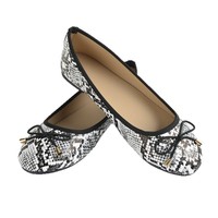 Ballerines pour femmes à imprimé serpent avec nœud et embout métallique décoratif, bout rond, à enfiler, chaussures plates souples et décontractées, chaussures tendance pour femmes