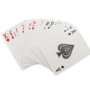 Cartes à jouer vierges avec boîte Conception personnalisée en plastique PVC étanche pour jeu de poker