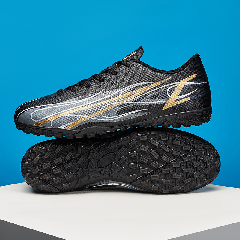 Nero r2208 unghie rotte