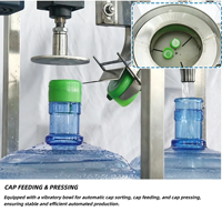 Usine d'embouteillage d'eau intégrée de 5 gallons, 600 BPH, machine de décapsulage, lavage, remplissage et bouchage de bouteilles de 20 L pour eau pure
