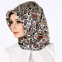 Thời Trang Mới Nhất Khăn Hijab Leopard Pattern In Satin Khăn Hijab Cho Phụ Nữ Hồi Giáo