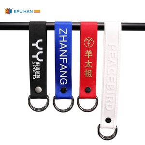 Perchas de exhibición de nombre de marca personalizadas con cinta <span class=keywords><strong>para</strong></span> <span class=keywords><strong>colgar</strong></span> <span class=keywords><strong>ropa</strong></span> tipo de producto <span class=keywords><strong>para</strong></span> tiendas con logotipo - Product Image 1