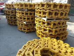 Buldozer Dozer parça bağlantı D3 D3c D4 D4d <span class=keywords><strong>D5</strong></span> D6c D6r D6h D6k D7g underd8r D8n D9h D9n undern D11 yürüyen aksam parçaları için parça zinciri - Product Image 3