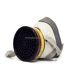 <span class=keywords><strong>Masque</strong></span> <span class=keywords><strong>à</strong></span> <span class=keywords><strong>gaz</strong></span> demi-face <span class=keywords><strong>3M</strong></span> 1203 avec protection contre les vapeurs organiques et les <span class=keywords><strong>gaz</strong></span> acides, modèle combiné, inclut un écran facial - Product Image 1
