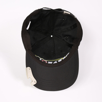 OEM personalizado para hombre 5 Panel sombrero poliéster bordado Logo gorra de béisbol con abrebotellas