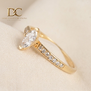 Bague de luxe en or jaune massif 14 carats avec diamant de laboratoire taille marquise certifié IGI, bijoux fins pour femme, fiançailles - Product Image 1